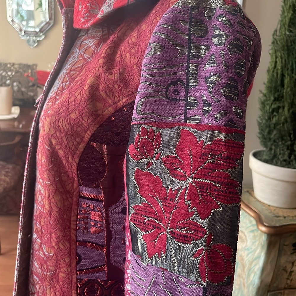 Vintage Lindi Silk-Blend Embroidered Patchwork Coat Size Small - Picture 4 of 12